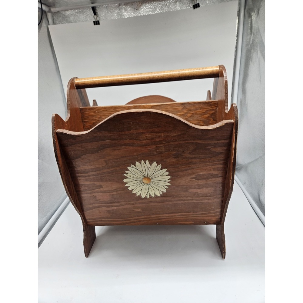 Vintage Wooden Daisy Freestanding Magazine Holder